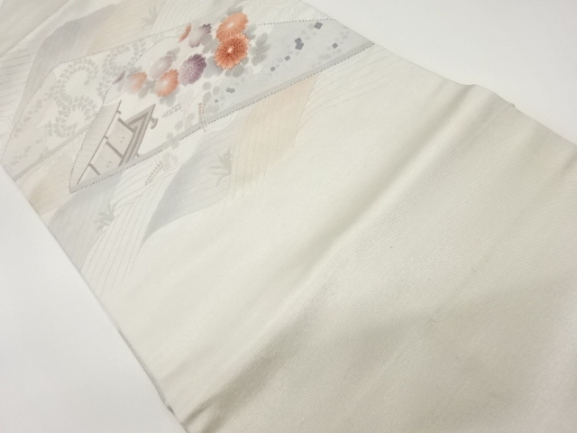 リサイクル　相良刺繍扇に屋敷・花々模様名古屋帯